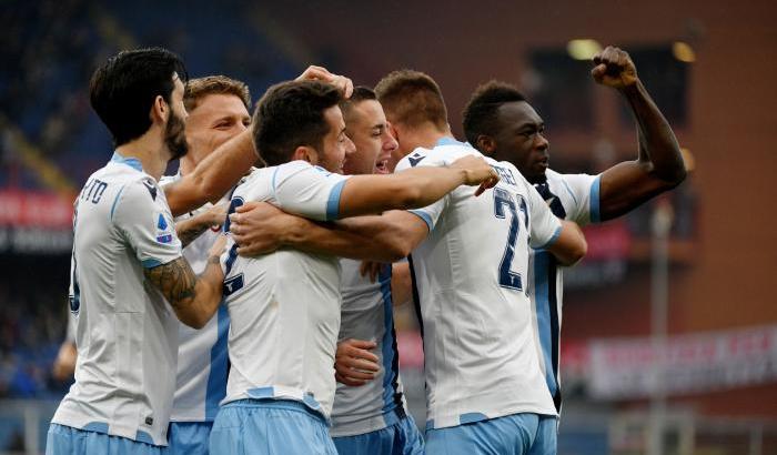 Genoa-Lazio 2-3: Marusic e Cataldi decisivi; disastro Soumaoro