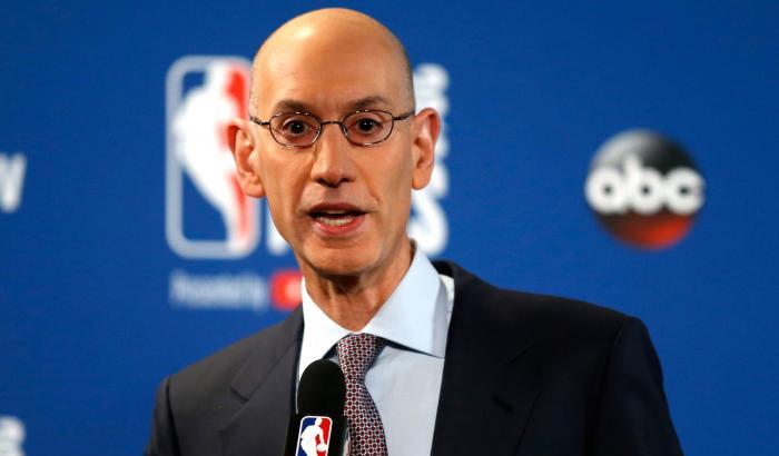 Nba, Adam Silver: "Per il ritorno in campo non prenderemo decisioni fino a Maggio"