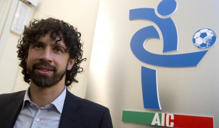 Tommasi: "Chi si prende il rischio di far ripartire il calcio se il rischio non è zero?"