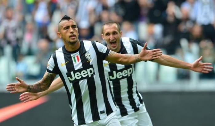 Vidal replica a Chiellini: “Sbagliato raccontare cose private”