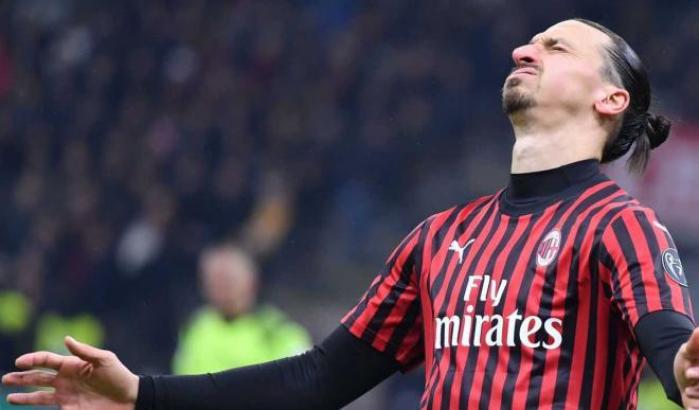 Brutto infortunio per Ibrahimovic, rischia la rottura del tendine d'Achille