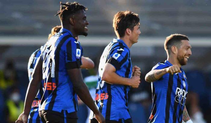 Serie A, l'Atalanta batte 3-2 la Lazio in rimonta. Biancocelesti a -4 dalla Juventus