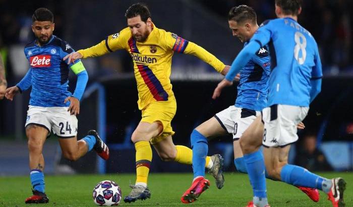 Barcellona-Napoli 3 1: Messi trascina il Barcellona ai quarti