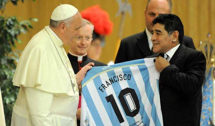 Quando Maradona raccontava: "Sono il primo sostenitore di Papa Francesco"