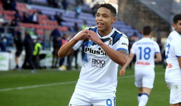 Muriel regala in extremis la vittoria all'Atalanta, la Samp ringrazia Quagliarella: 2-1 alla Fiorentina