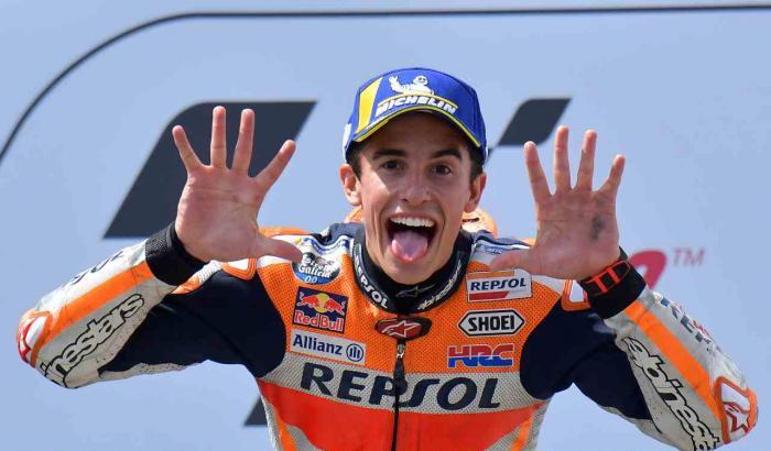 Marc Marquez compie 28 anni e viene inondato da messaggi di auguri