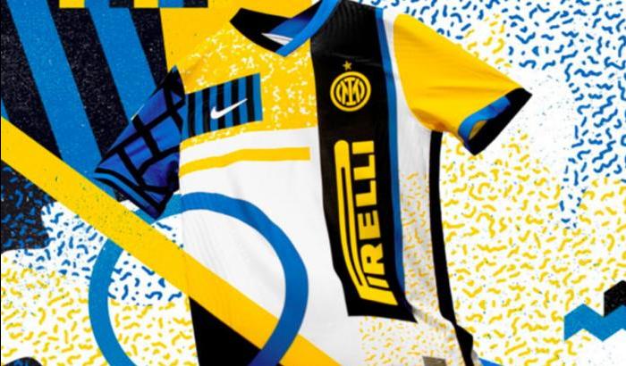 Una nuova maglia per l'Inter in onore del nuovo stemma della società