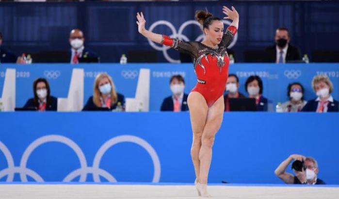 Storica Vanessa Ferrari: è medaglia d'argento nel corpo libero a Tokyo