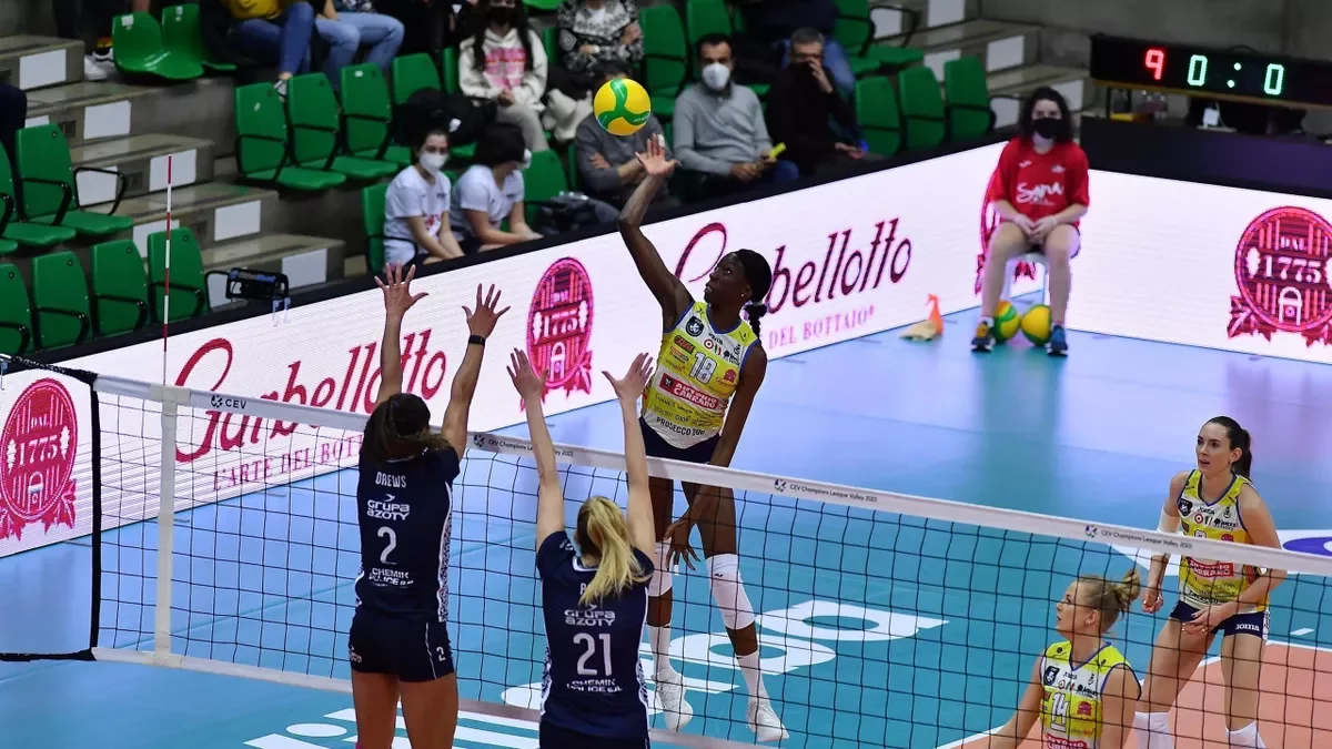 Champions, l'Imoco chiude il girone in testa. Battuto il Chemik Police 3-0